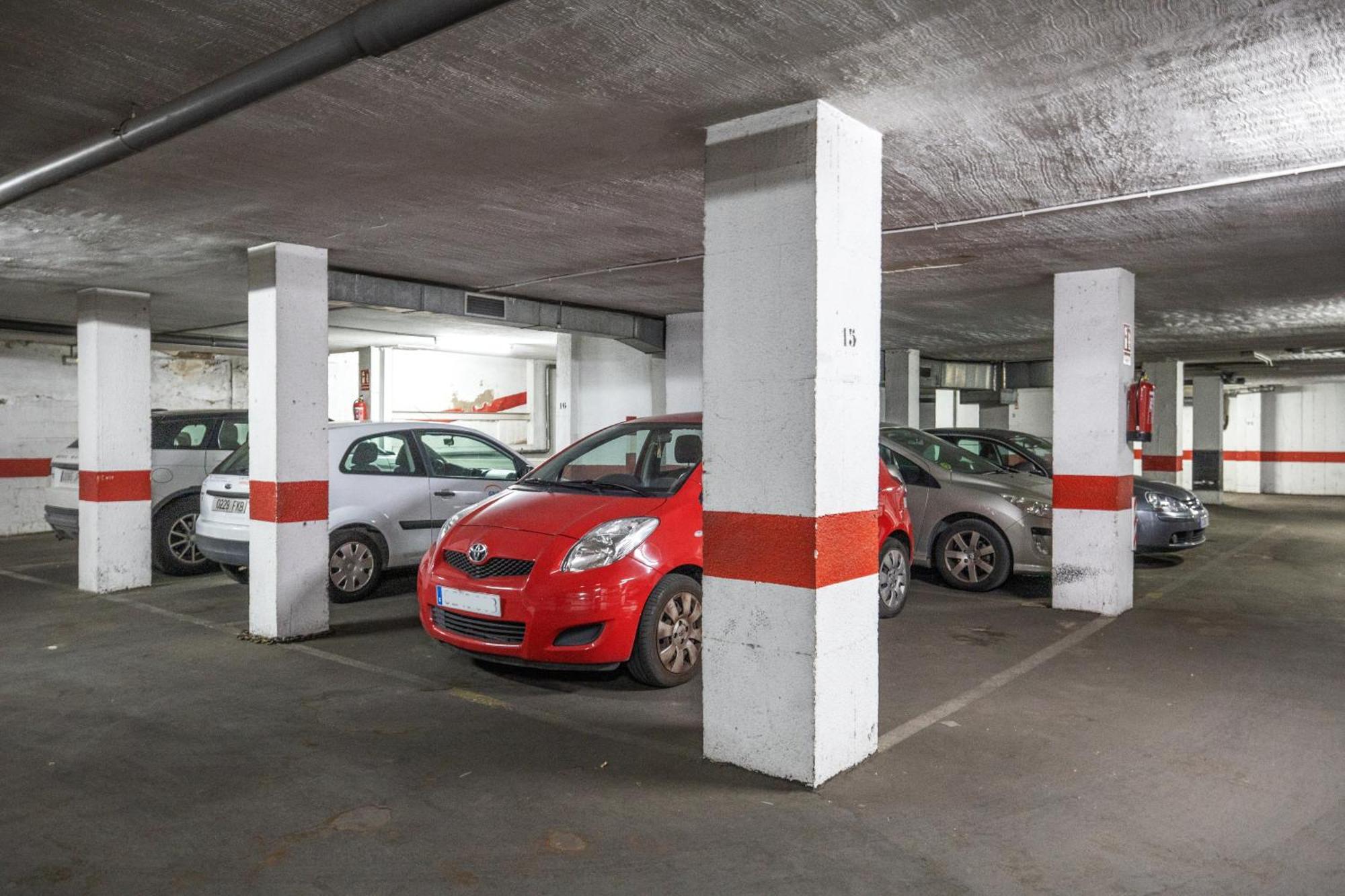 Coral & Apartment & Parking Кордова Екстер'єр фото